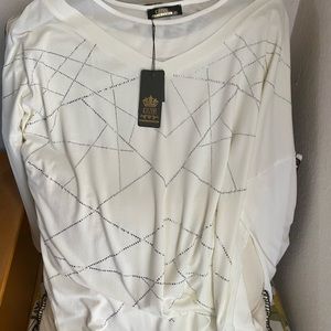 Brand new white blouse for sale